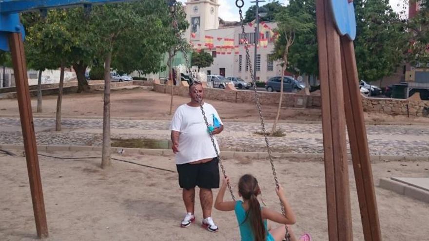 Zona infantil &quot;tercermundista&quot; en Santa Lucía