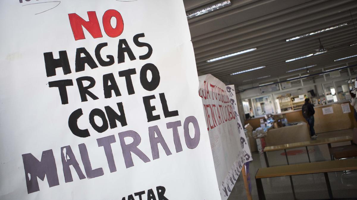 Jornadas contra el machismo en uno de los institutos de Alicante