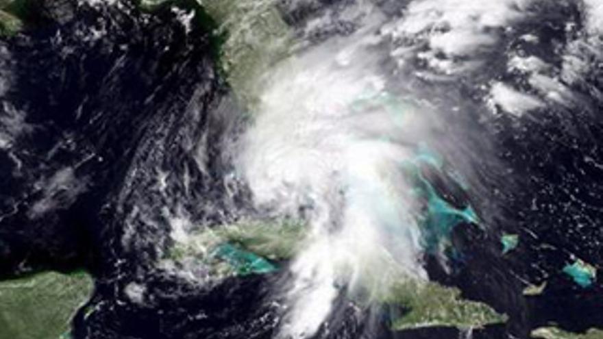 La tormenta &quot;Fay&quot; llega a Florida