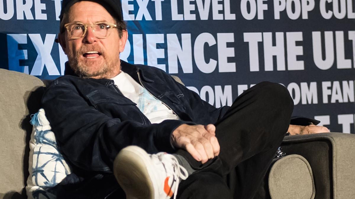 Michael J. Fox empeora: el parkinson le hace caer en medio de su rueda de prensa