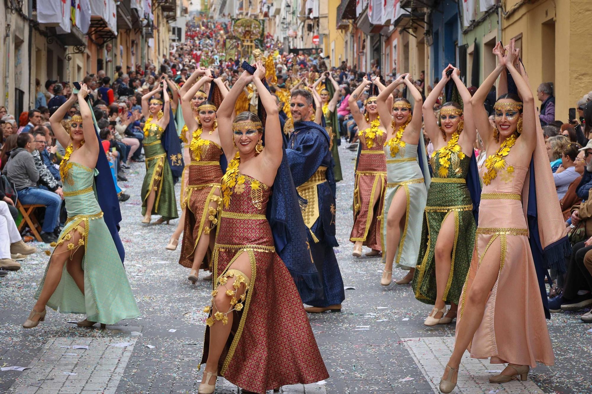La Entrada Mora de Alcoy devuelve a la vida a Al-Azraq