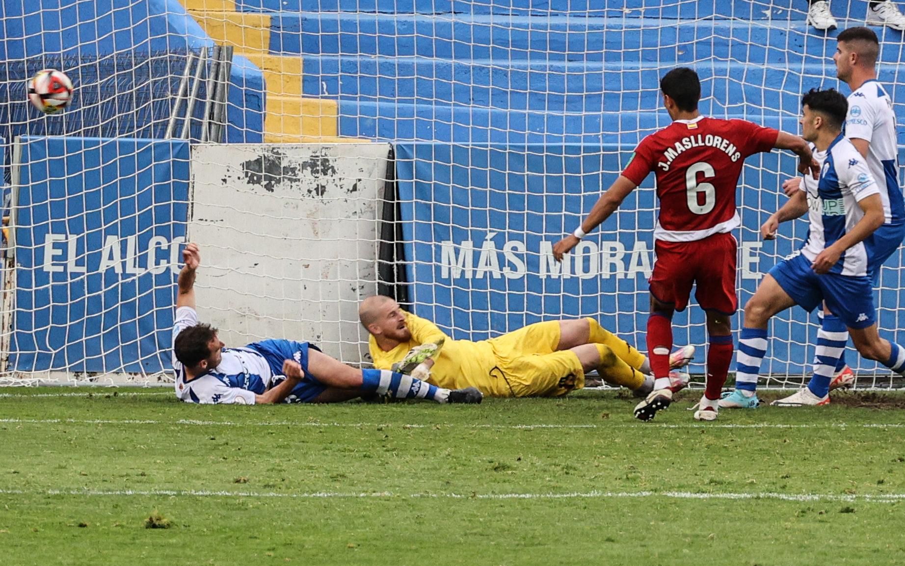 El Alcoyano cae ante el colista, el Recreativo de Granada 0-1