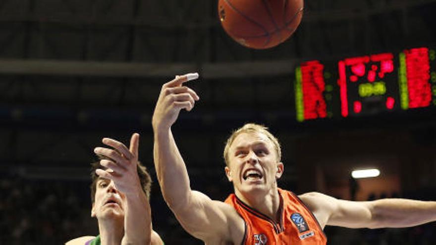 El Valencia Basket ya es líder de grupo tras vencer al Unicaja