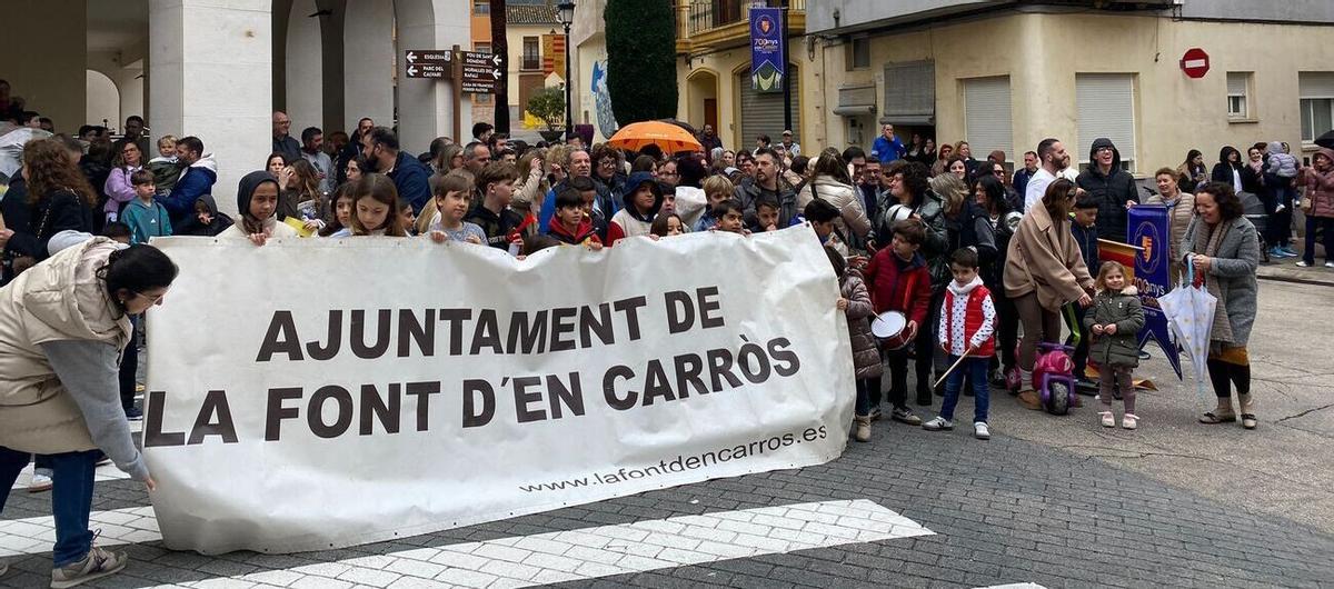 Una imagen de la grabación del video en la Font d'en Carròs