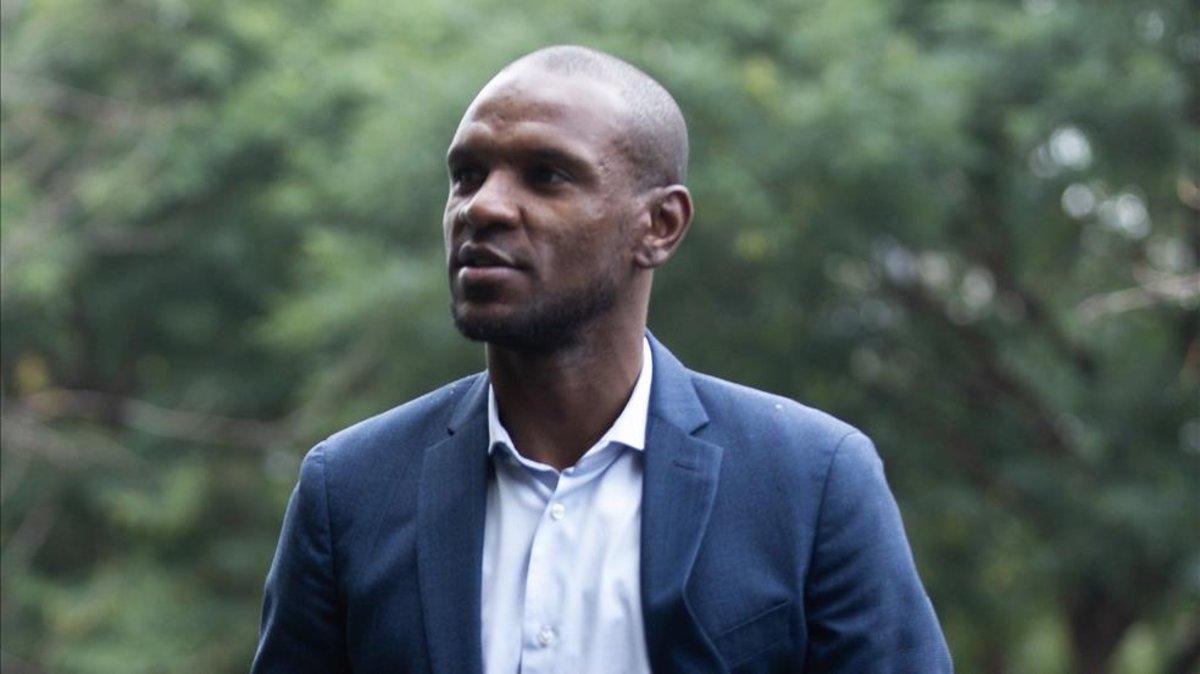 Abidal se reunirá este miércoles con Setién