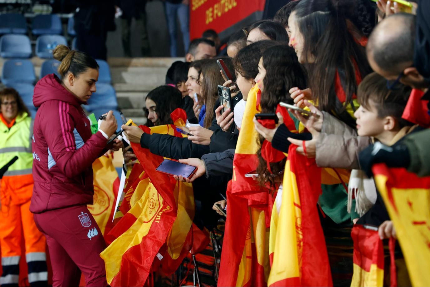 La afición se vuelca con las campeonas del mundo