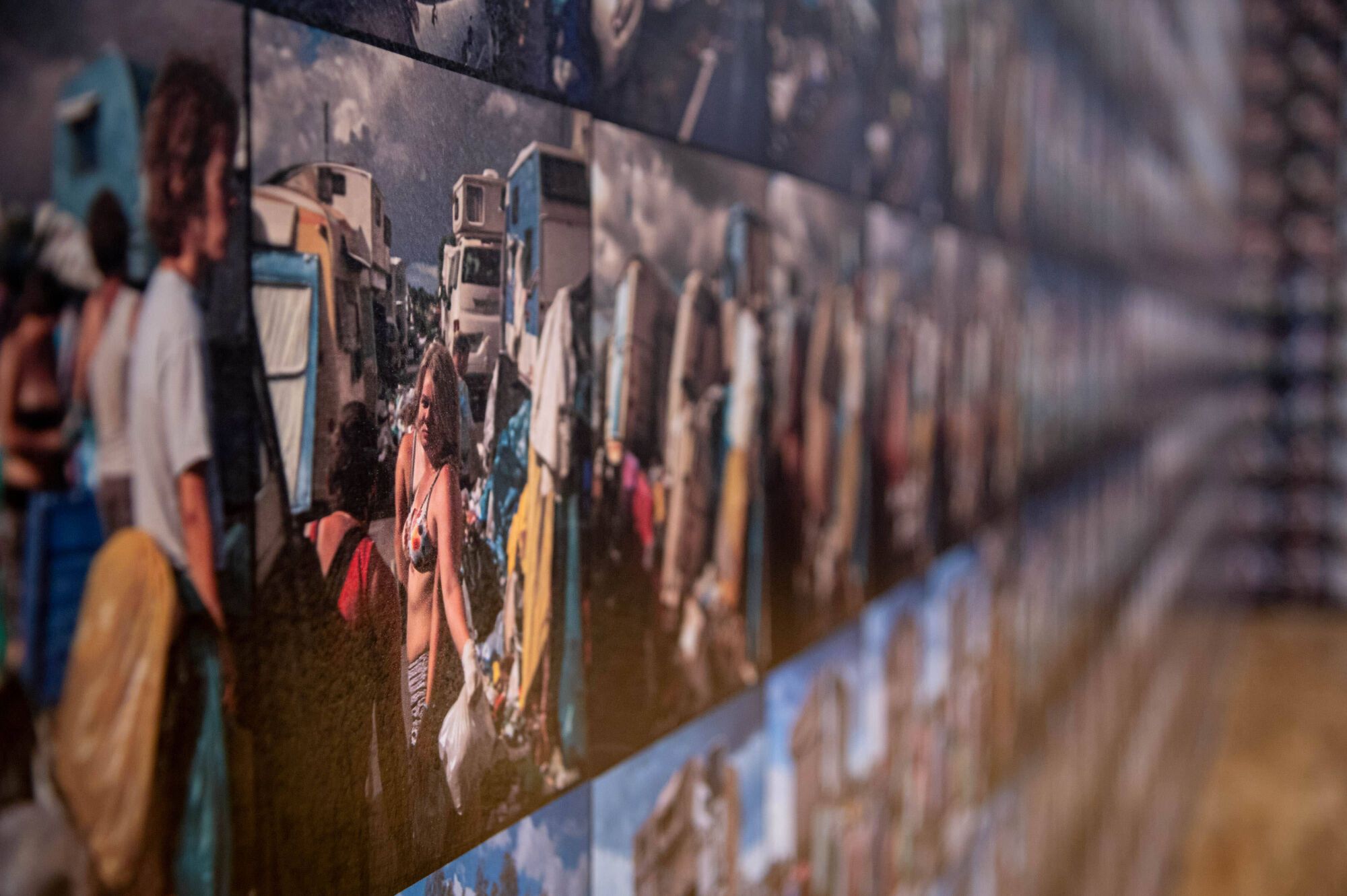 Exposición ‘Prompt: The tourist gaze’ en TEA