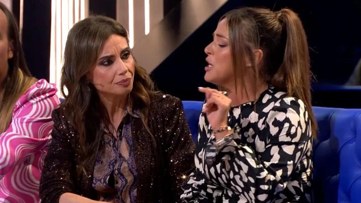 Marta Peñate y Marta Flich en el debate de 'GH VIP'