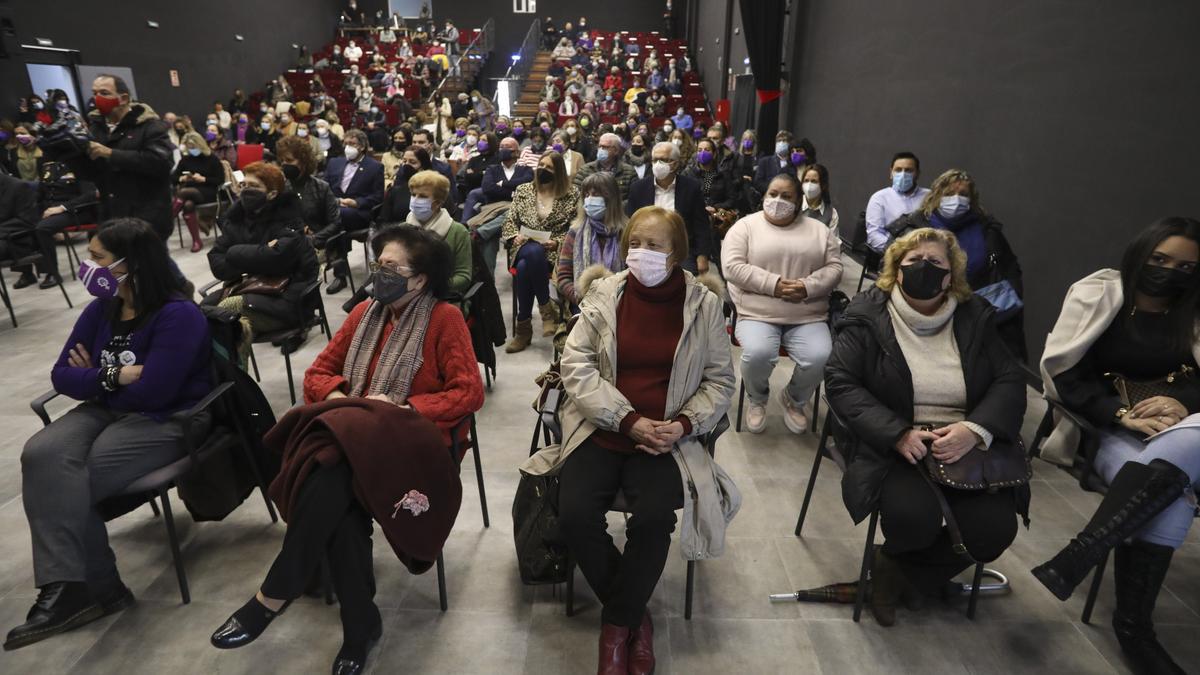 Asturias muestra su rechazo a la violencia contra las mujeres