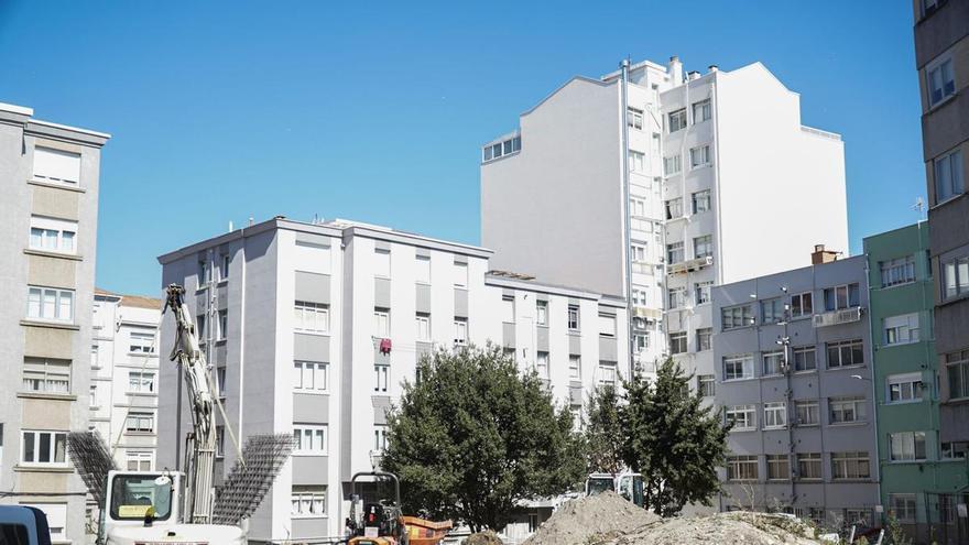 El Concello justifica el ruido de las obras de la plaza Hernansáez de A Coruña por las rocas del subsuelo