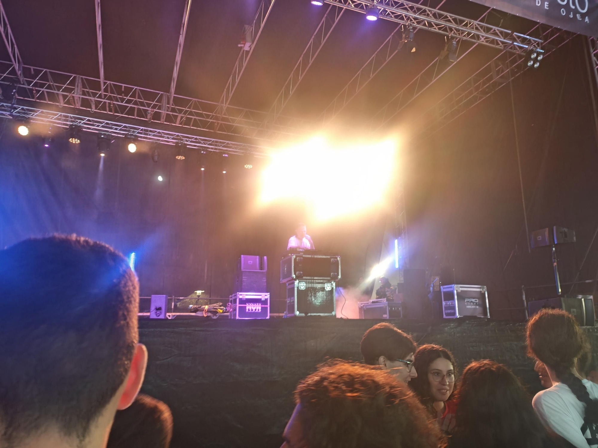Dj Michi triunfa en el inicio de las Festas do Cristo de Cangas