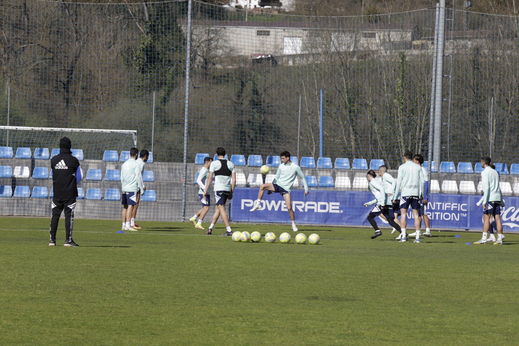 EN IMÁGENES: el entrenamiento del Oviedo