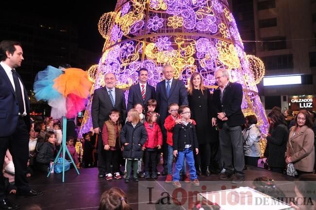 Encendido del árbol de Navidad en El Corte Inglés de Murcia