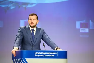 Bruselas aprieta la soga sobre el arrastre y "arriesga" el abastecimiento de pescado
