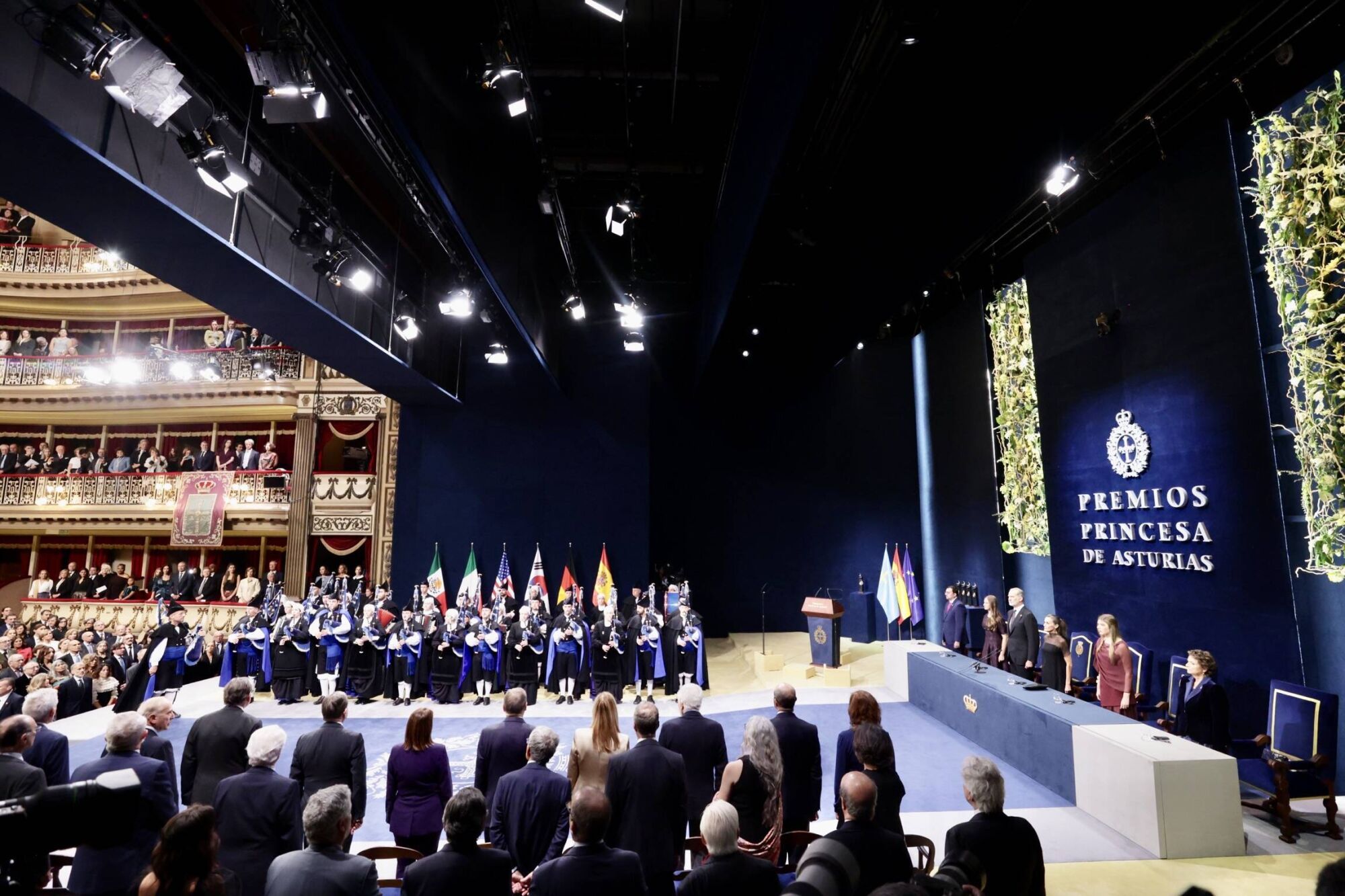 Así fue la ceremonia de los premios "Princesa de Asturias" 2025 en el teatro Campoamor de Oviedo