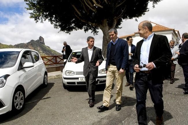 VISITA DE FERNANDO CLAVIJO A TEJEDA