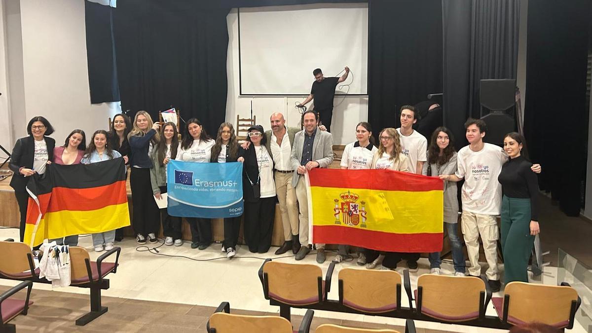 Estudiantes del IES Gran Capitán rescatan la memoria de la emigración española a Alemania en el proyecto 'Destino Alemania'