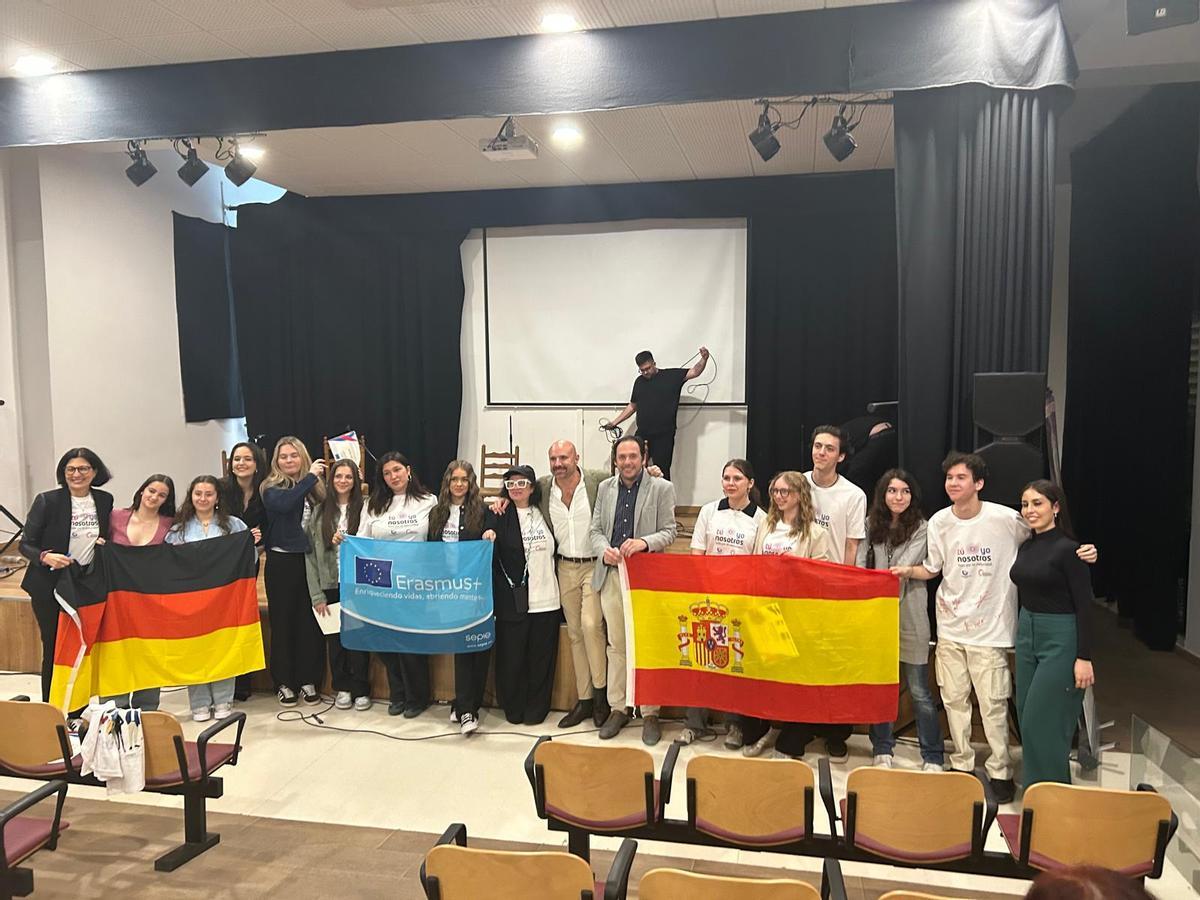 Acto de hermanamiento entre el IES Gran Capitán y un centro alemán.