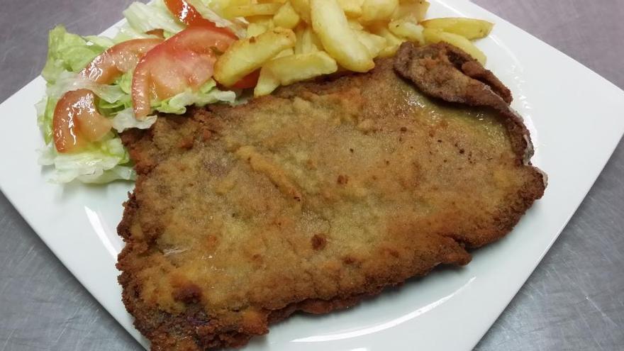 El zasca de una hostelera asturiana a un cliente que se quejó por el cachopo: &quot;No sé qué decirte&quot;