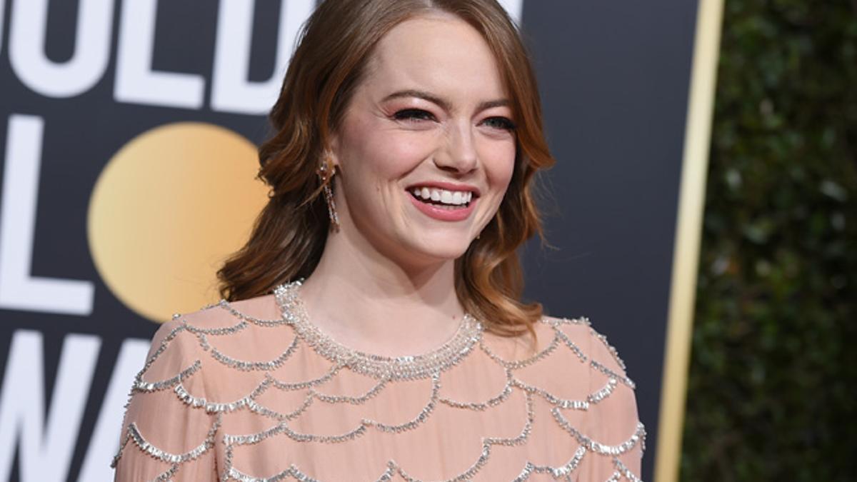 Globos de Oro 2019: Emma Stone y su truco de maquillaje para una mirada más grande