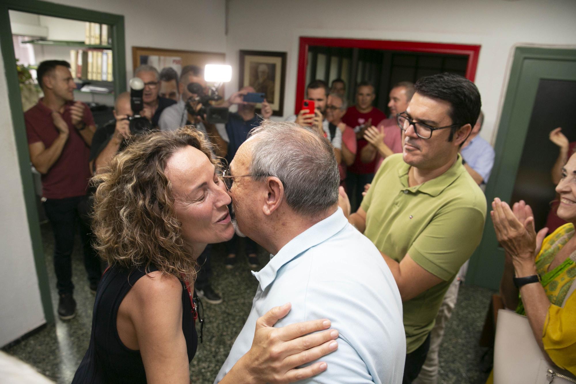 María José Adsuar hace oficial su candidatura a las primarias del PSOE