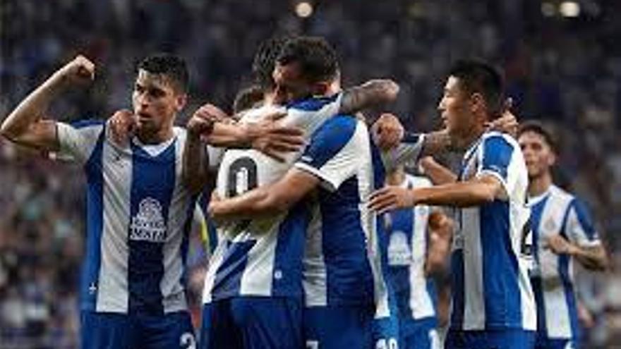 Seis futbolistas del Espanyol dan positivo en coronavirus