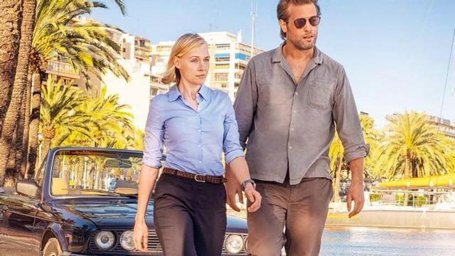 Miranda Blake (Elen Rhys) und Max Winter (Julian Looman) ermitteln wieder auf Mallorca.