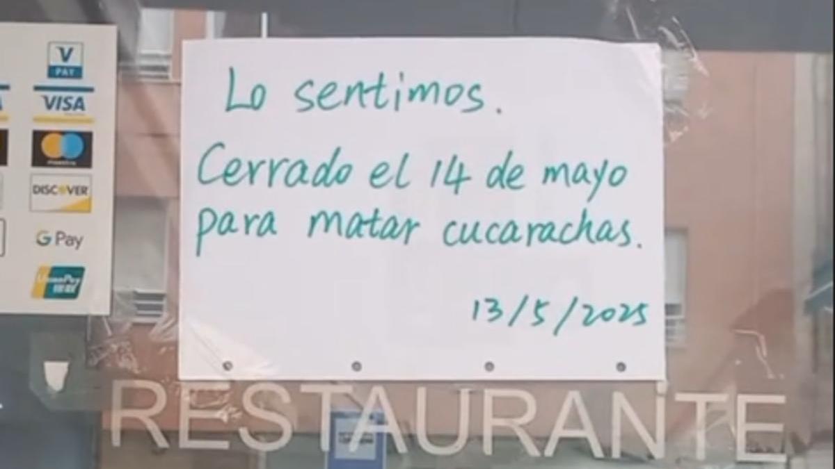 El cartel viral del bar de Valencia