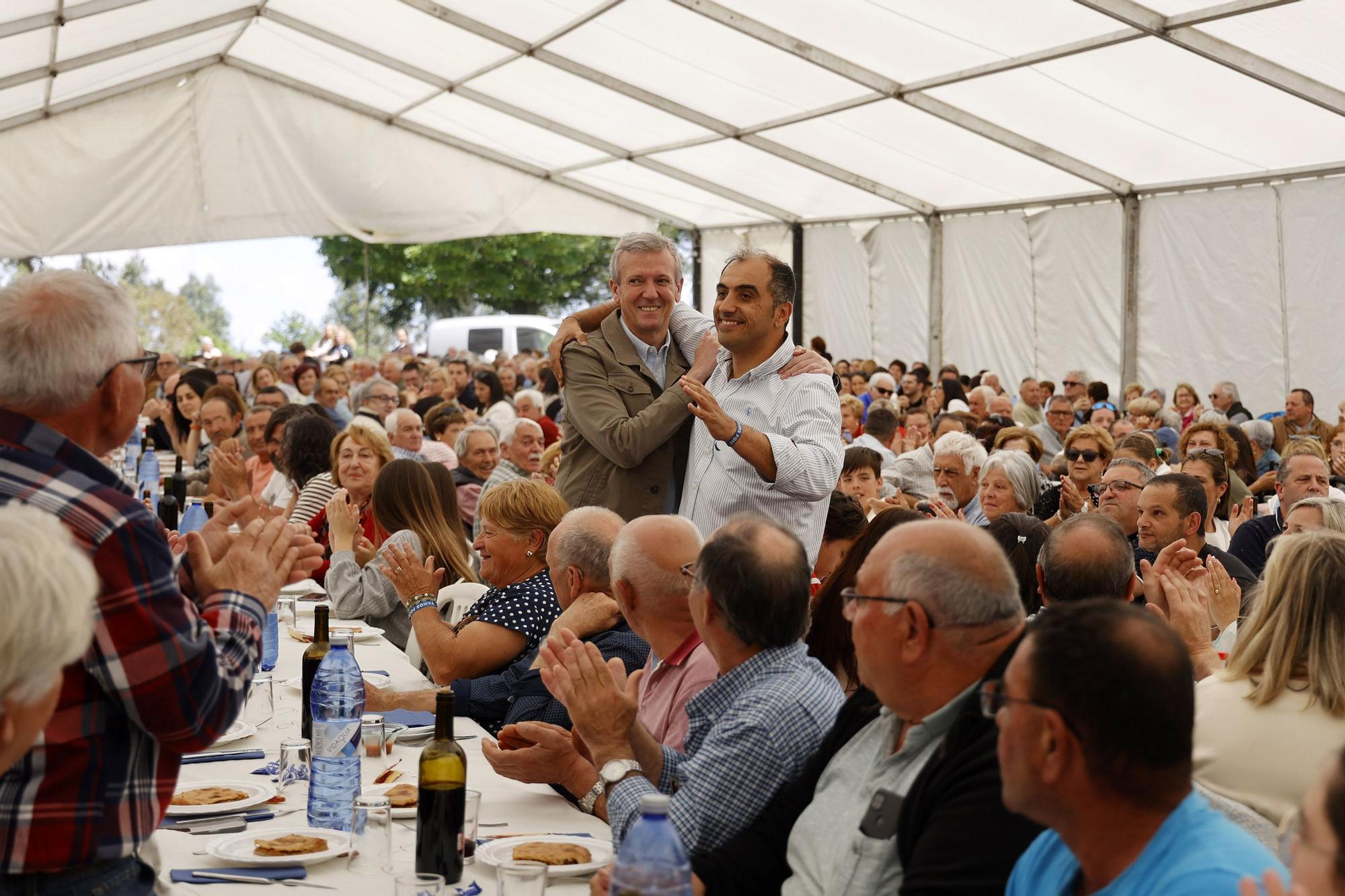 Monte Castrove acoge la tradicional romería organizada por el PP