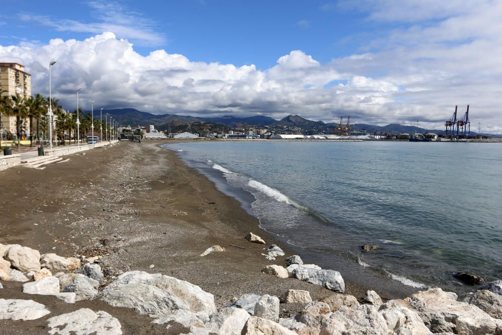 Playas cerradas en Málaga en el inicio de la primavera