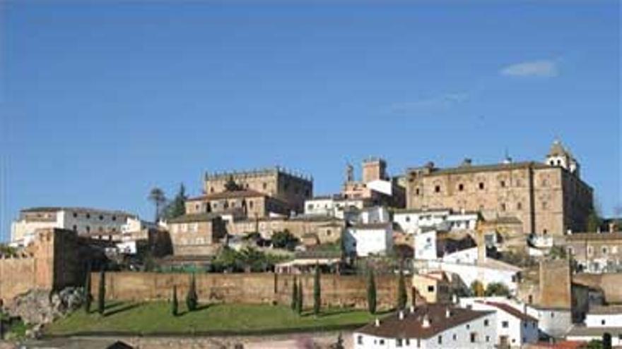 El casco antiguo de Cáceres carece de un plan específico contra incendios