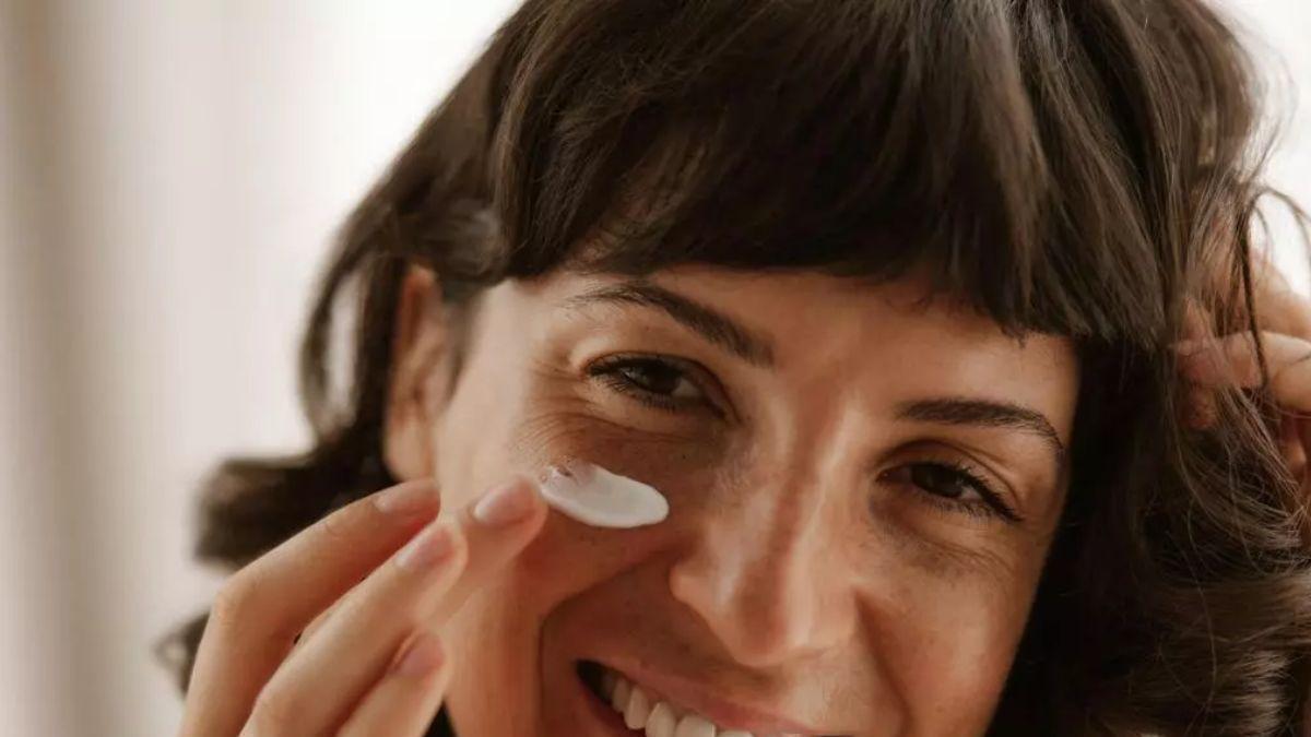 las cremas solares, colonias frescas y productos de belleza