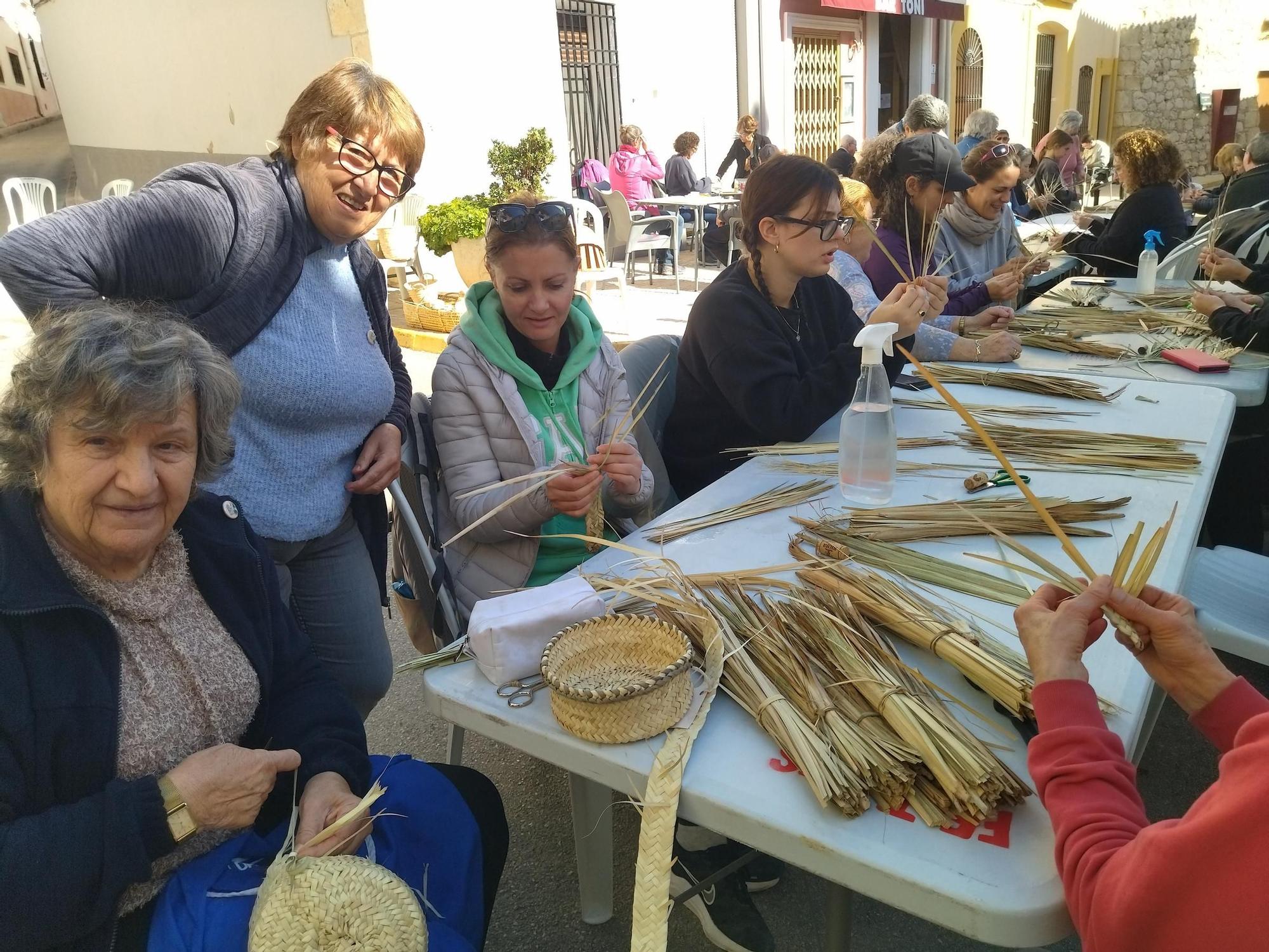 Alcalalí: la "llata", una tradición que trenza futuro