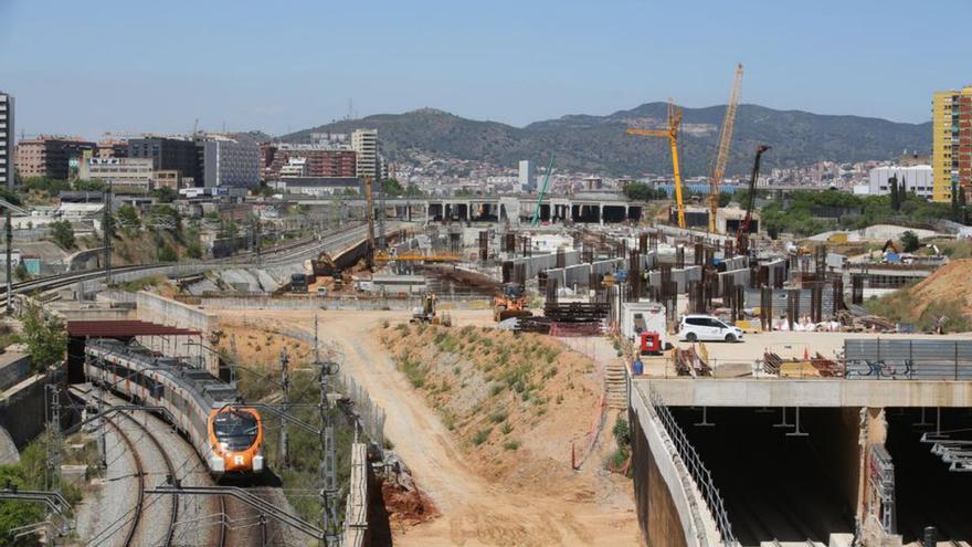 El transport ferroviari monopolitza el baix nivell inversor de l’Estat