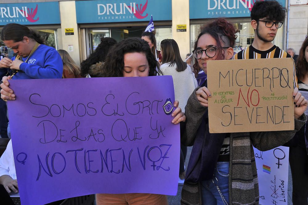 Las imágenes del 8M en Elche