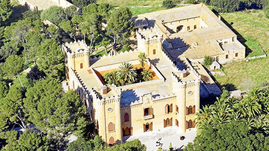 Una vista aérea del castillo de Bendinat, en el municipio de Calvià.
