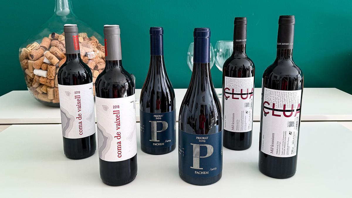Selección de vinos de abril de Casa Gourmet, un recorrido de norte a sur por Empordà, Priorat y Terra Alta con referencias que combinan territorio, identidad y estilos complementarios.
