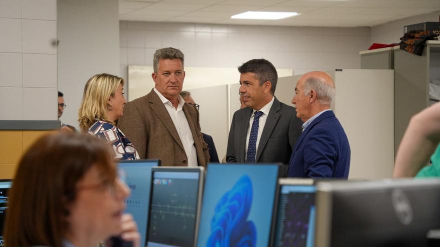 Mazón confirma su ausencia de la apertura del congreso del PPE y asegura que acudirá mañana