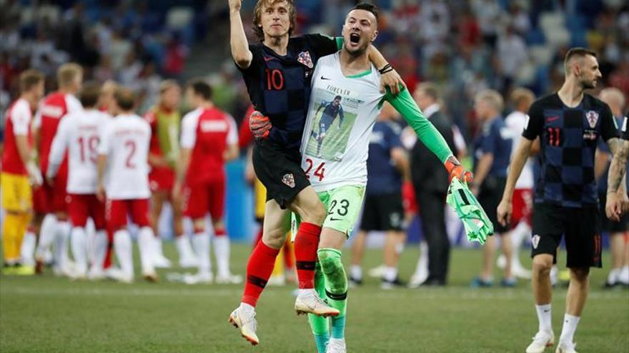 Croacia y Modric se salvan de una tragedia