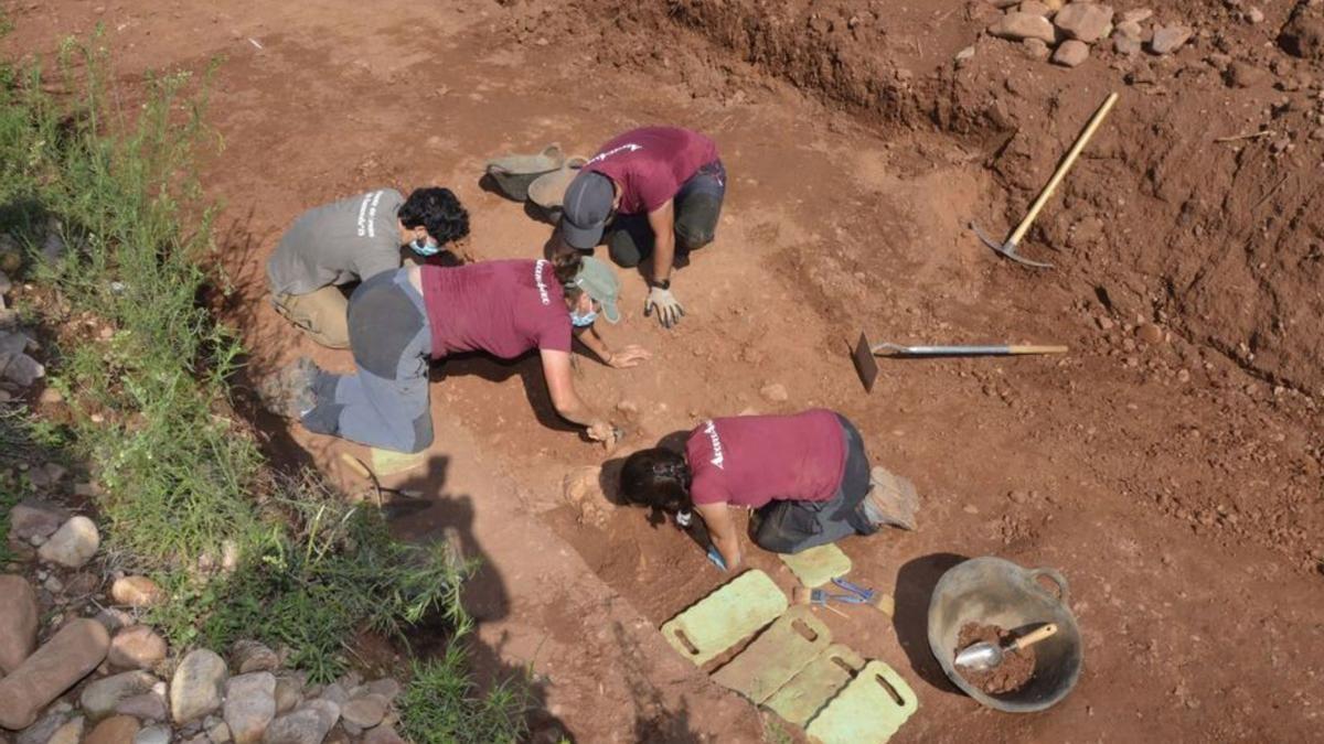 La fosa del Xòfer es otro de los puntos en los que la asocición Arqueo-Antro realiza tareas de recuperación de restos de represaliados por el franquismo.