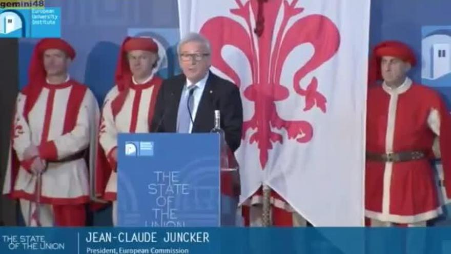Juncker: &quot;Hablaré en francés por que el inglés está perdiendo importancia en Europa&quot;