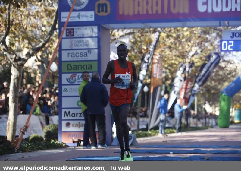 GALERÍA DE FOTOS -- Maratón Meta 14.00-14.15