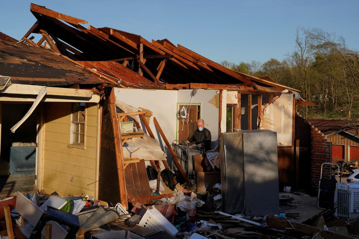 La oleada de tornados en Estados Unidos deja al menos 29 muertos