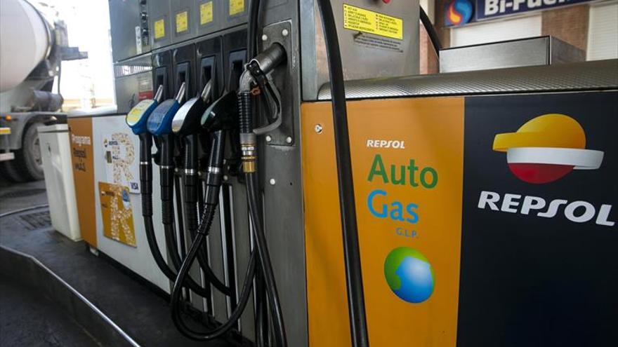 Más de 500 gasolineras expenden ya en España gas para vehículos