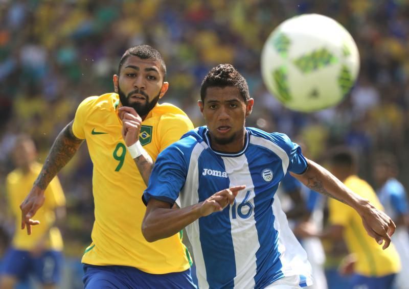 Gabigol en acción