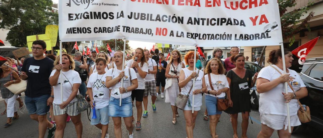Imagen de archivo de la huelga de camareras de piso en Ibiza en verano de 2019.