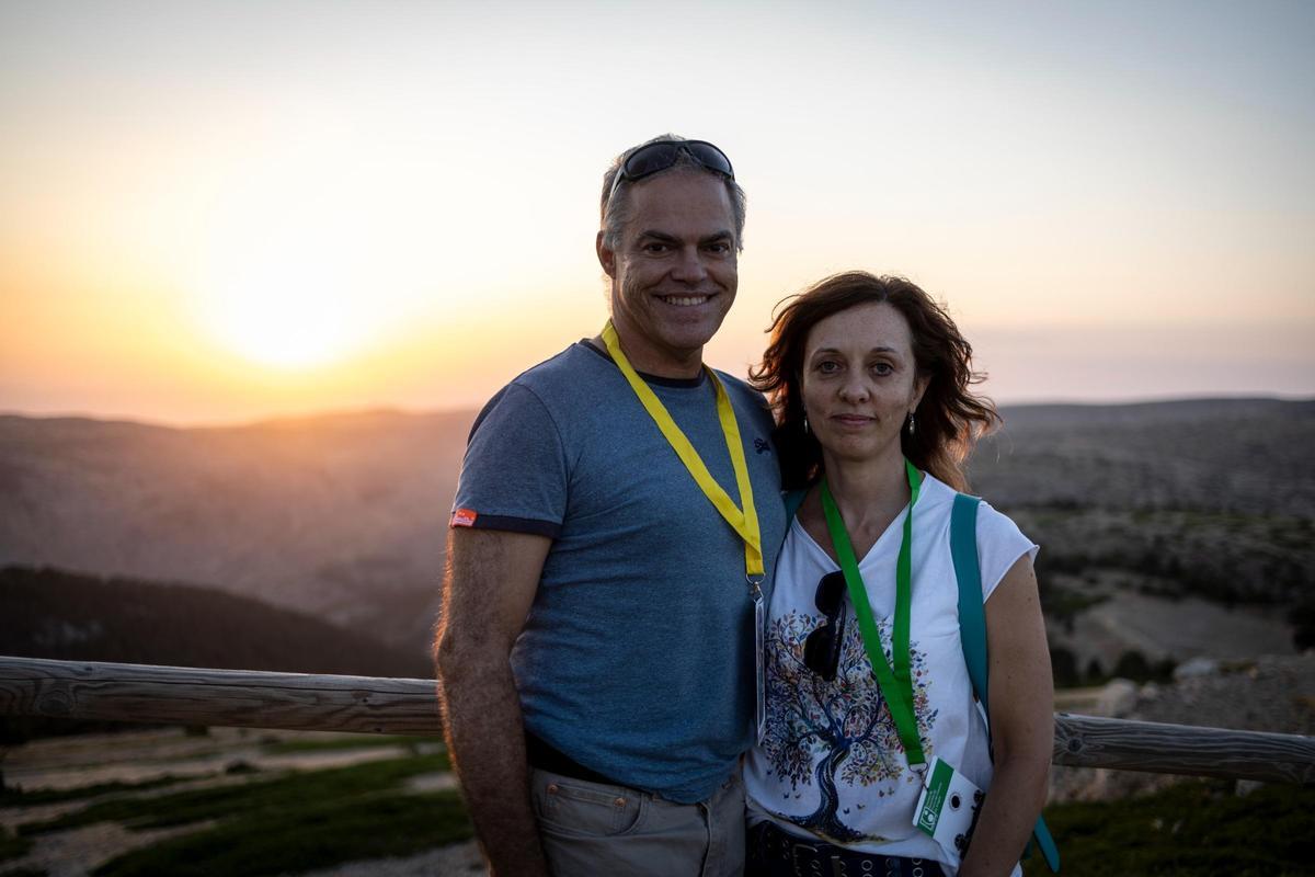 Axel Yanes y Yolanda Marco, unidos por la pasión por las estrellas, este miércoles en Javalambre.