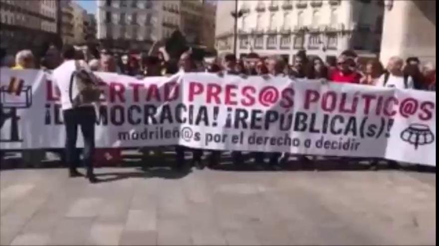 Mig centenar de persones es manifesten a Madrid per demanar l'alliberament dels CDR empresonats