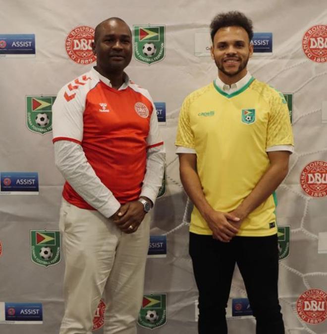 Martin Braithwaite, de visita a Guyana