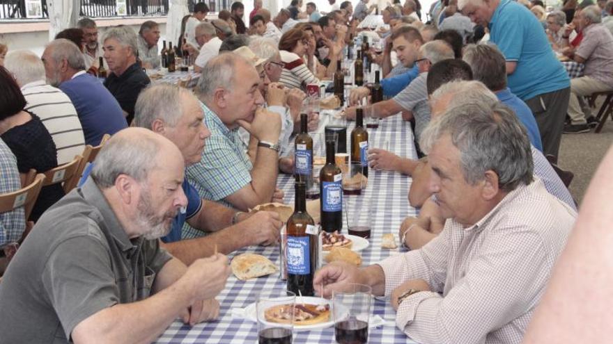 Los viticultores suspenden la Festa do Tinta Femia